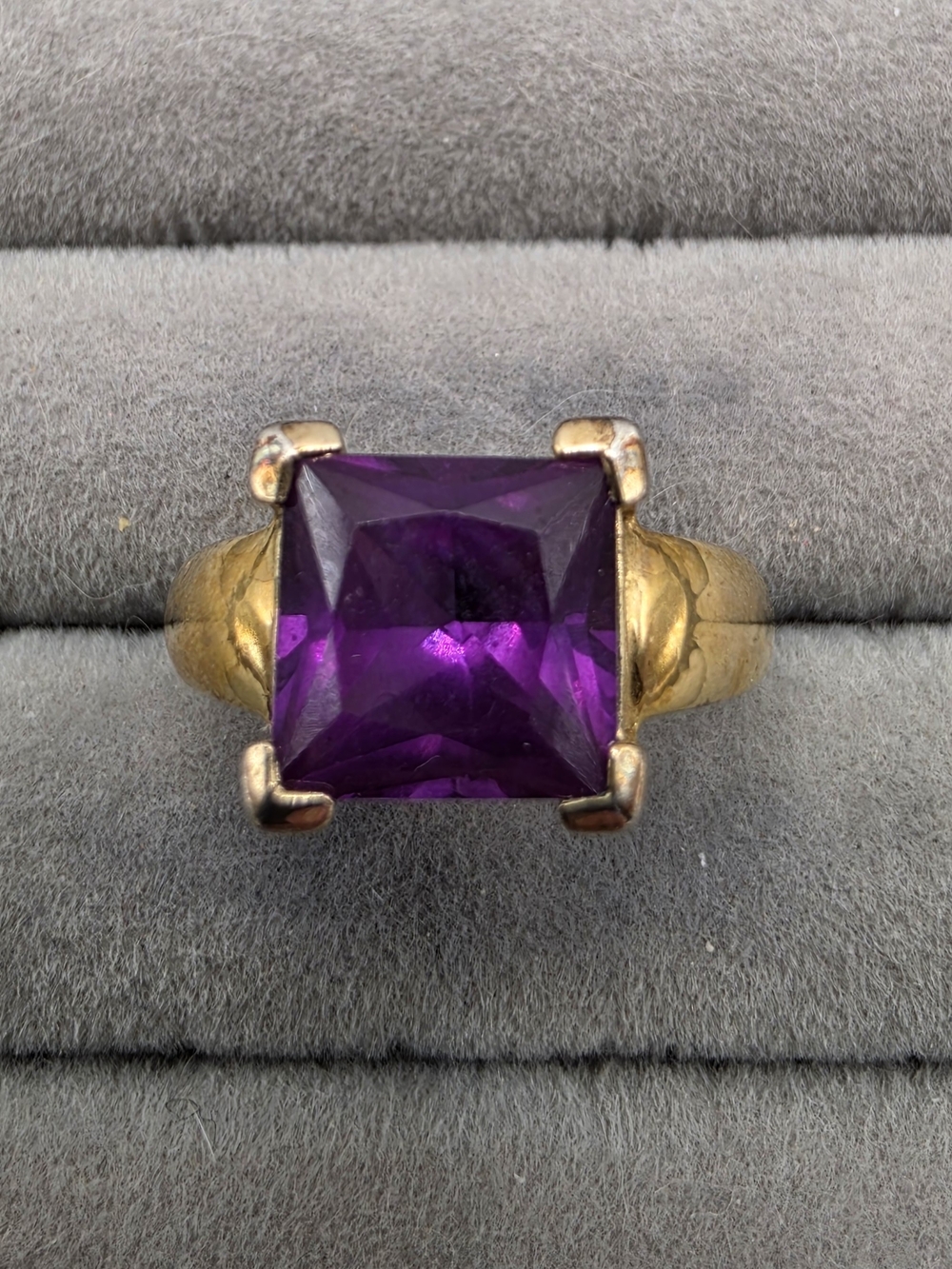 Gold-Tone Ring with Square Purple Gemstone